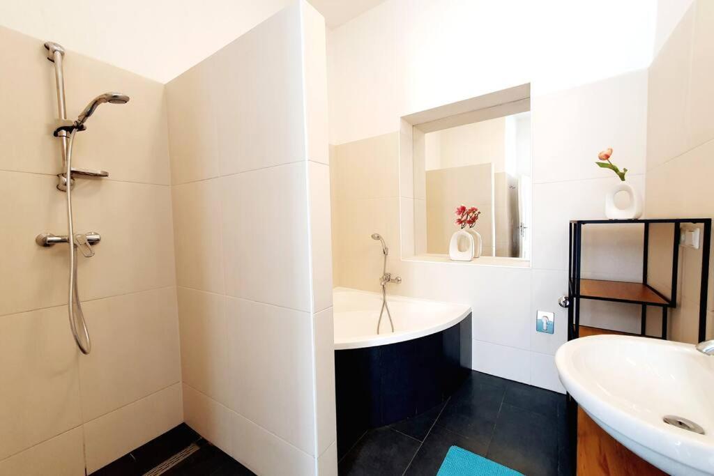Savoir Vivre Apartments Rosinagasse فيينا المظهر الخارجي الصورة