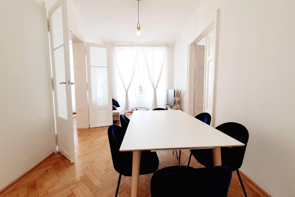 Savoir Vivre Apartments Rosinagasse فيينا المظهر الخارجي الصورة
