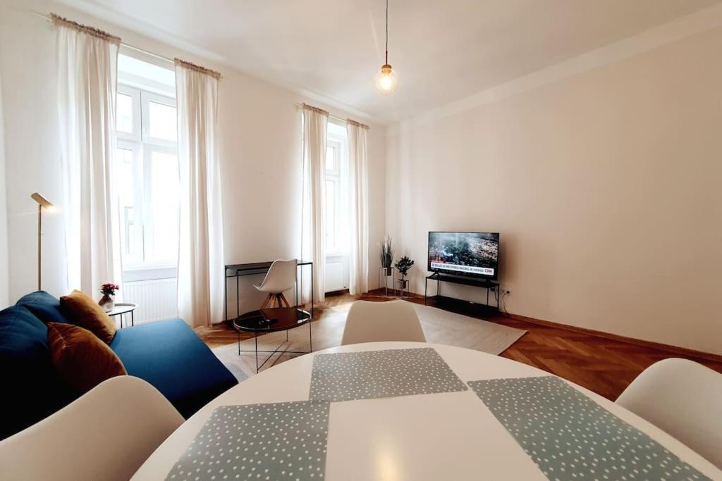 Savoir Vivre Apartments Rosinagasse فيينا المظهر الخارجي الصورة